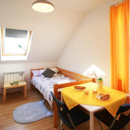 Bieszczadzki Brat Apartamenty Polanczyk Exterior photo