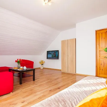 Bieszczadzki Brat Apartamenty Polanczyk Exterior photo