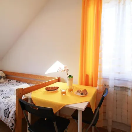 Bieszczadzki Brat Apartamenty Polanczyk Exterior photo