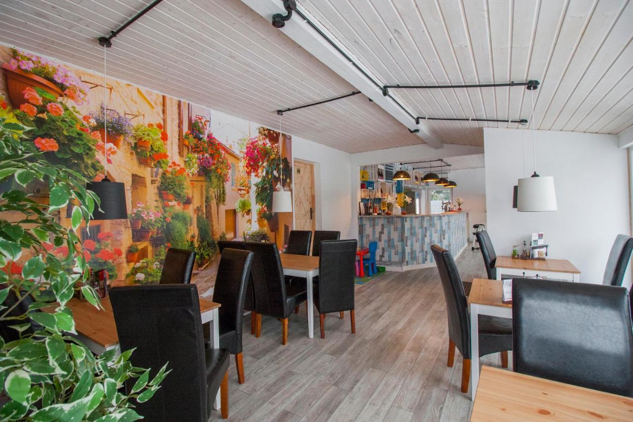 Bieszczadzki Brat Apartamenty Homestay Polanczyk